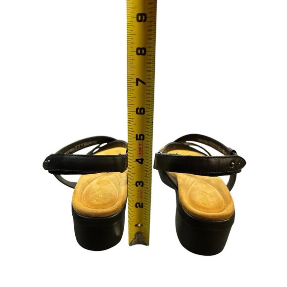 Clarks Artisan Black Leather Sandals Women's 8M Strappy Comfort Dressy Wedge Low - Picture 12 of 13